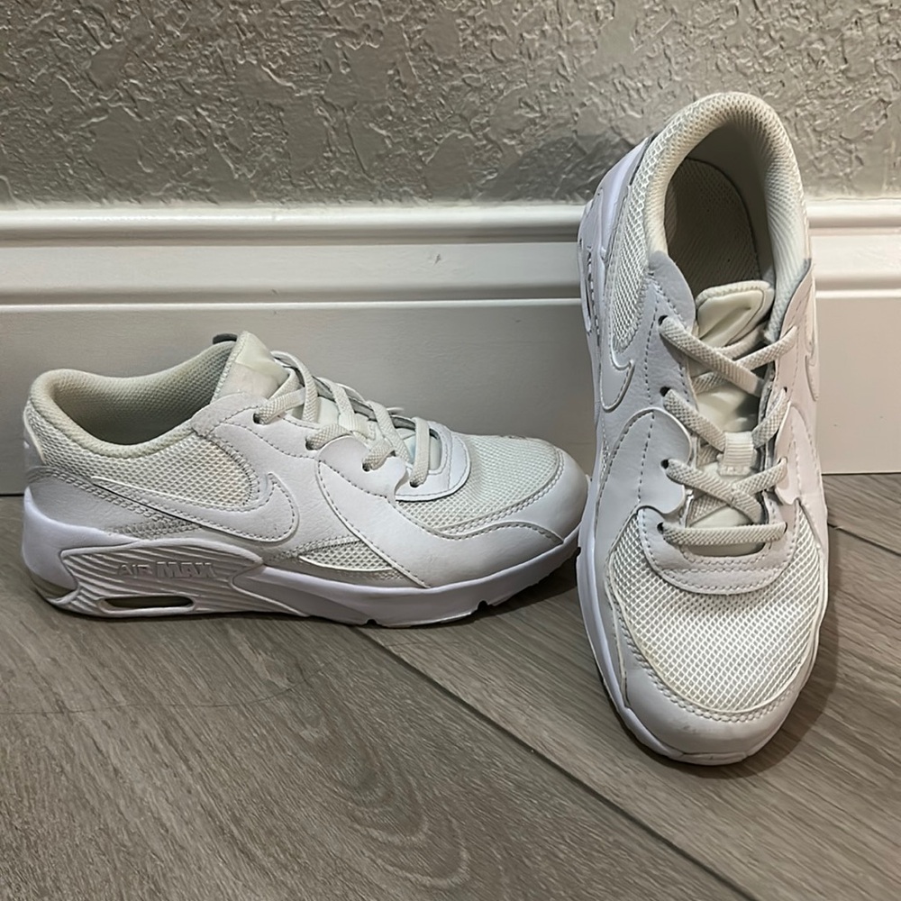 Worn Once. Youth Girls white Nike Air Max. Size 2.5